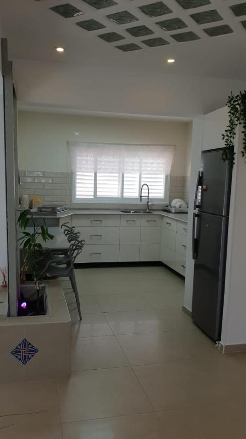 Amazing Apartamento Haifa Exterior foto